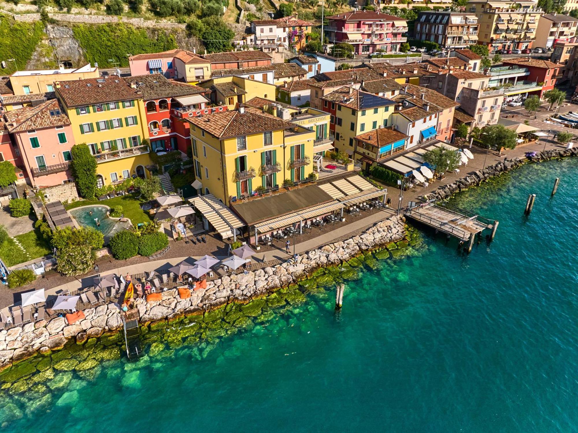 Lake Front Hotel Brenzone Exterior foto